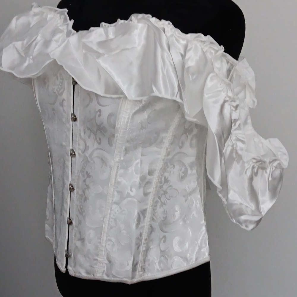 Elegant White Off-Shoulder Corset Top - Picture 5 of 15
